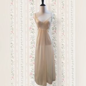 Vintage Cream Nightgown